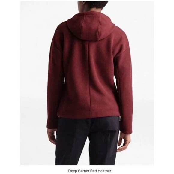 The North Face Woman’s Burgundy Fleece Textured Pockets Zip Hoodie Sweater NWT - Picture 2 of 9